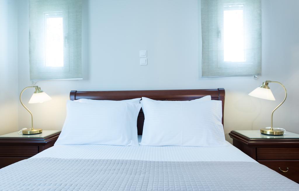 Diamante Beachfront Suites Xylokastro Buitenkant foto