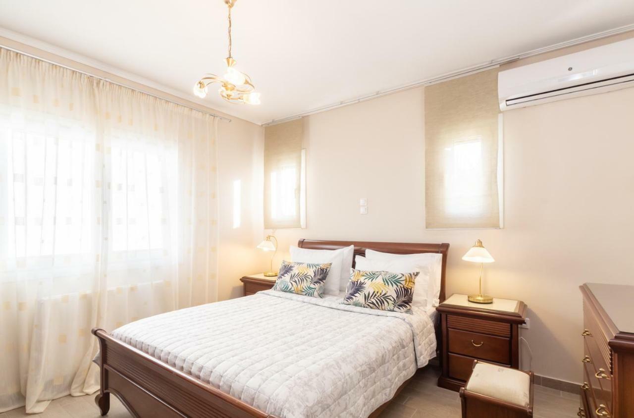 Diamante Beachfront Suites Xylokastro Buitenkant foto