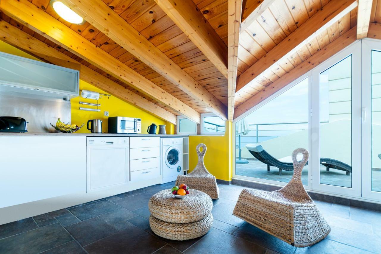 Diamante Beachfront Suites Xylokastro Buitenkant foto